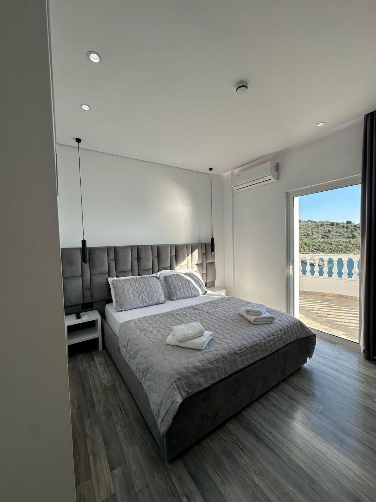Luxury Villa Alisja Sarande With Private Beach Exterior foto