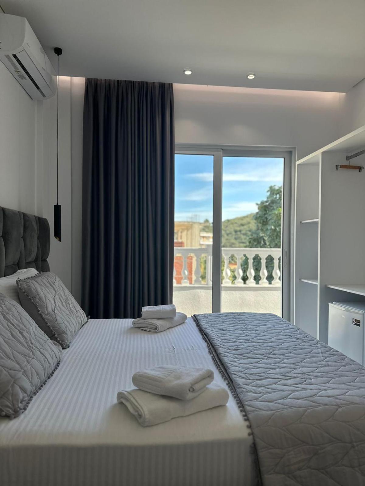 Luxury Villa Alisja Sarande With Private Beach Exterior foto
